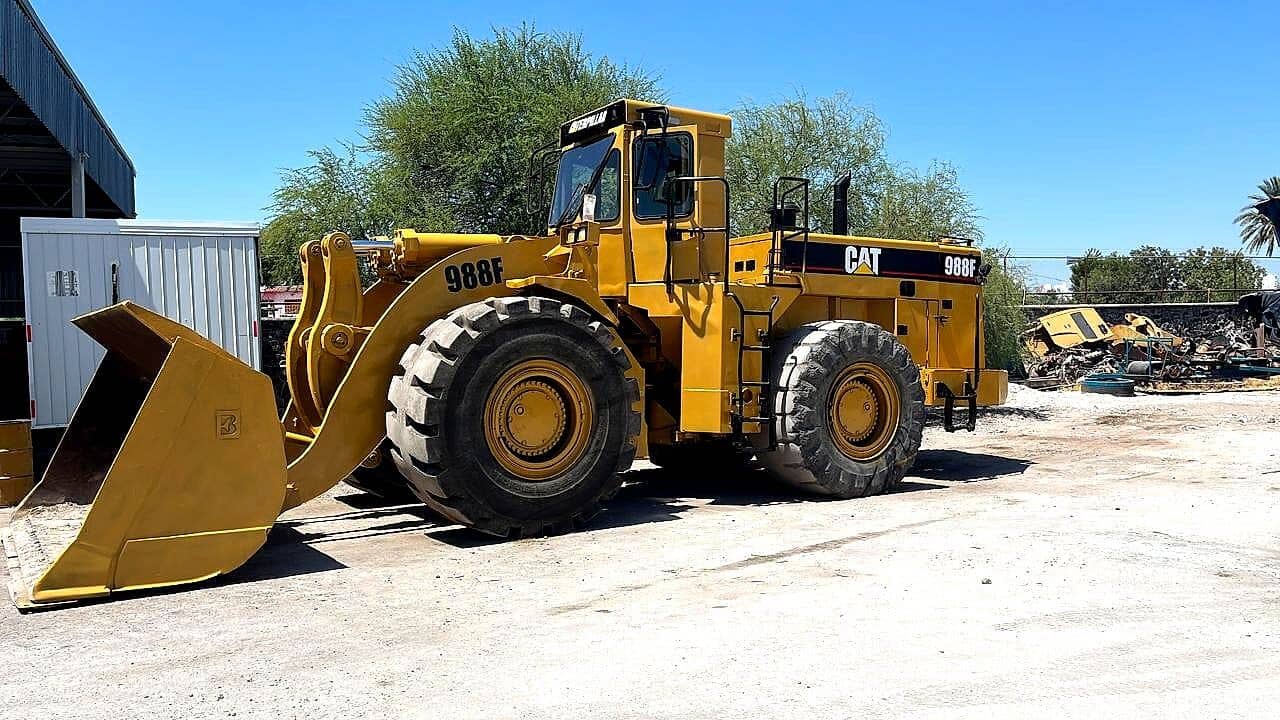 Caterpillar 988 (Serie 988F)